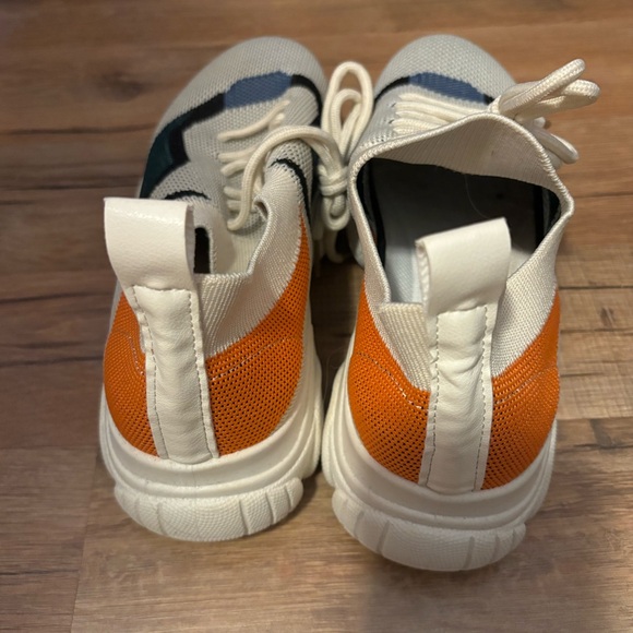 Shein Women Colorblock Lace-Up Front Chunky Sneakers Size 8 -NWOT - Picture 10 of 11